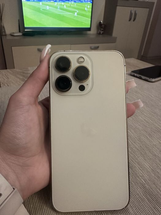 iphone 13 pro с оригинална кутия