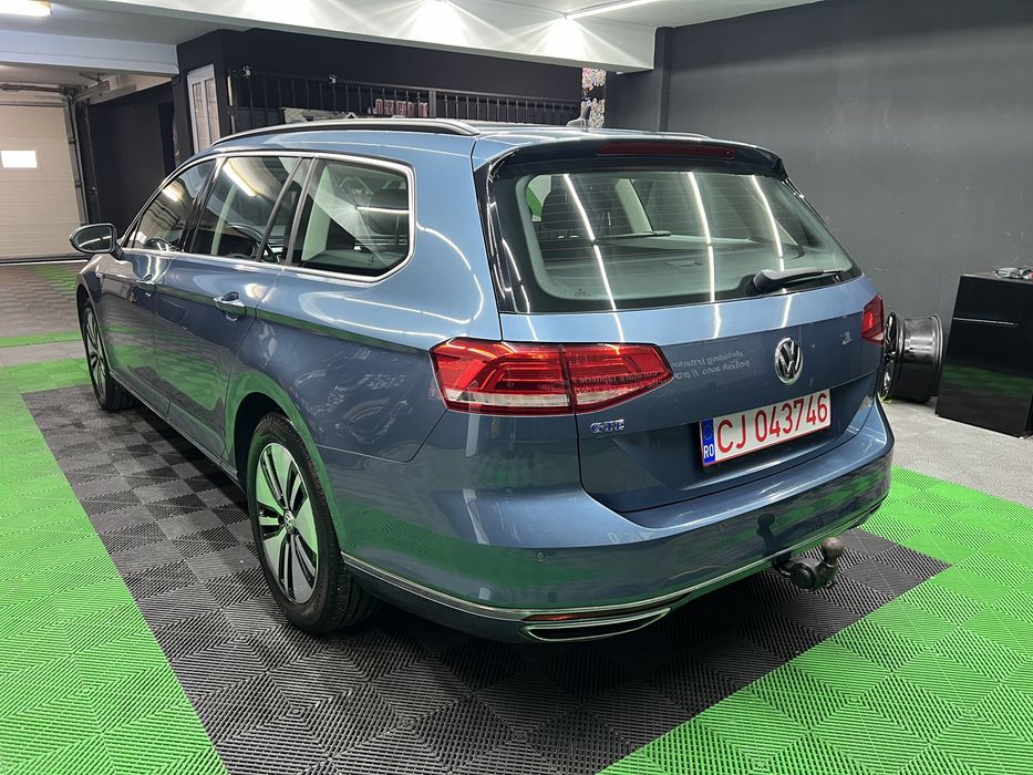 Vand/schimb cu electrica VW Passat B8 GTE Plugin hibrid 2017. Benzina+electric