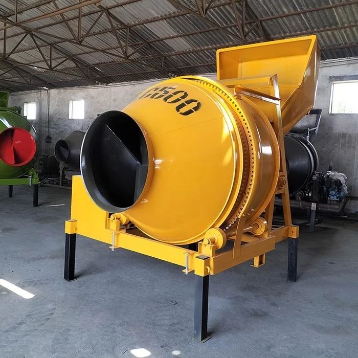 Бетономешалка,бетоносмеситель