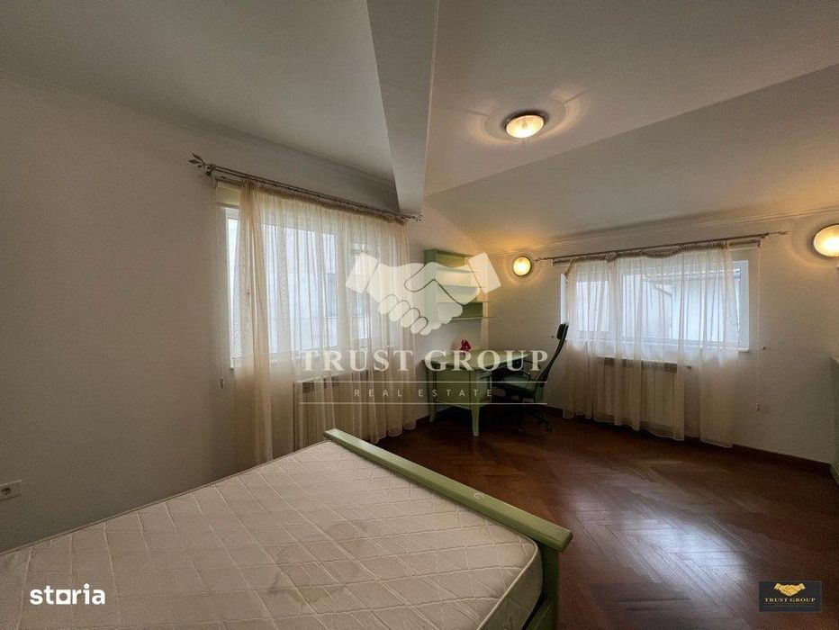 Casa  Individuala | Herastrau  | Curte proprie | 3 Locuri de parcare