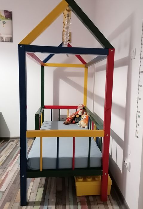 Pat casuta copii Montessori