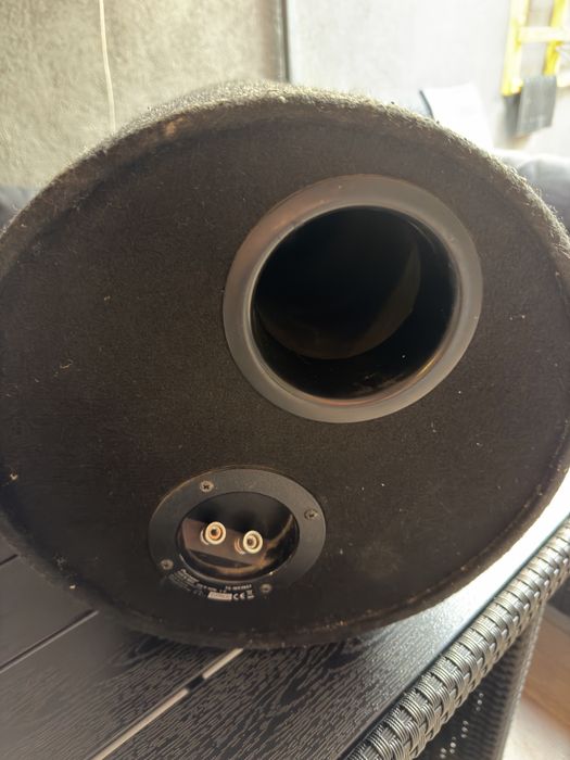 Бас каса Pioneer 12ка с усилвател!!