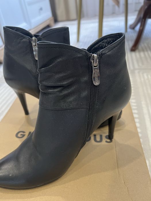 Кожаные полусапожки