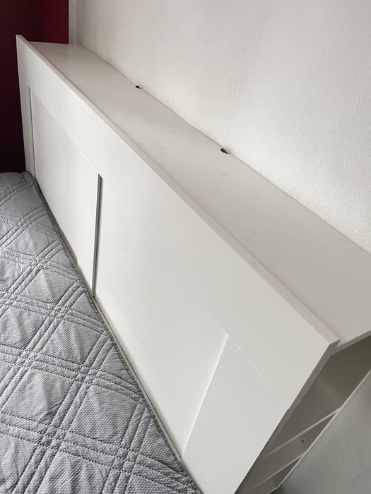 Легло с матрак и подматрачна рамка