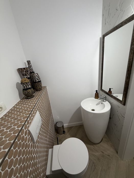 Casa de vanzare cu etaj