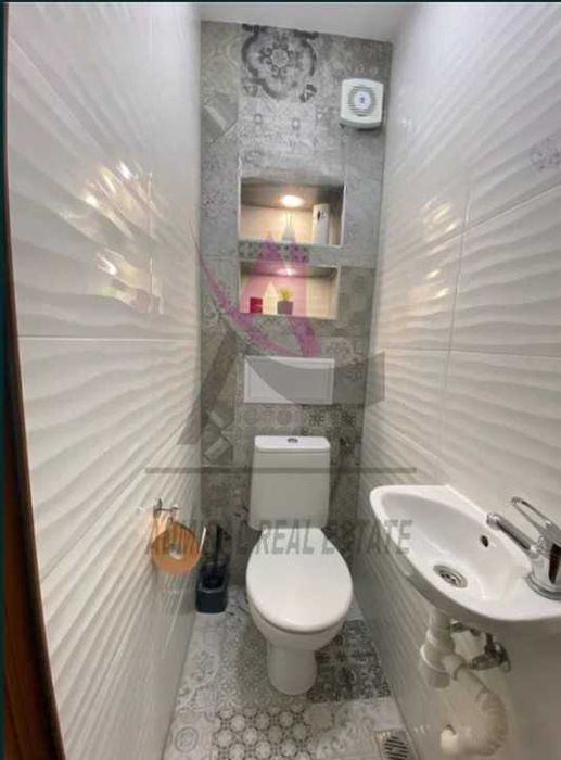 Дава се под наем Тристаен апартамент в Варна, Чайка - 95 кв.м за 797.64 € - Снимка #8