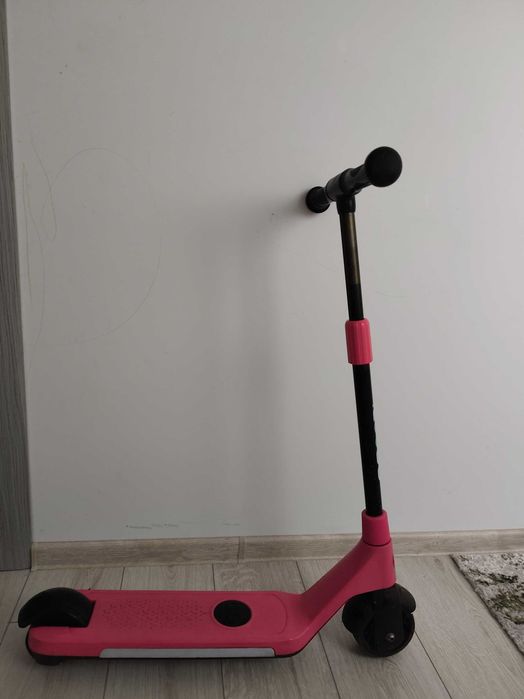 Trotineta electrică