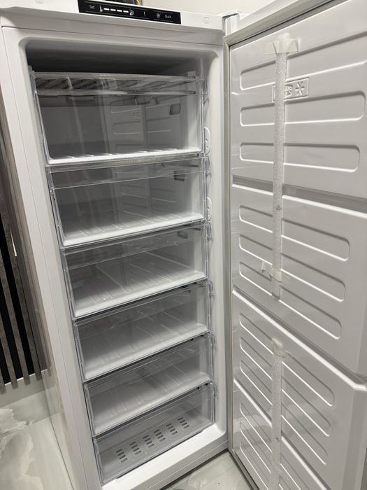 Vand congelator Arctic