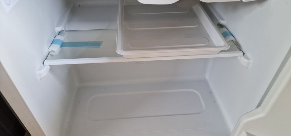 Mini Frigider Vortex
