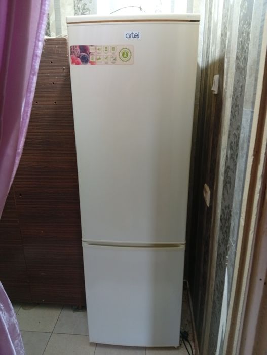 Продам холодильник