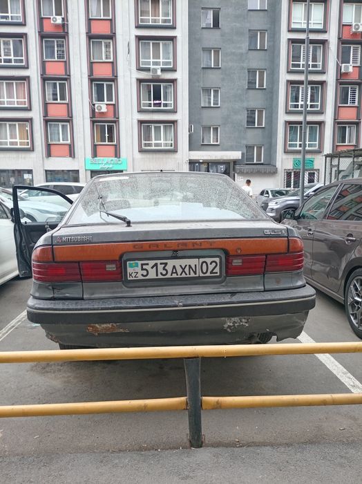 Продаю Митсубиси Галант