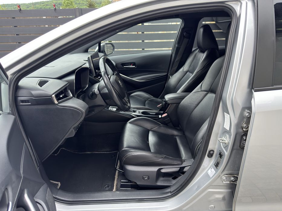 Toyota Corolla HIBRID 1.8 an 2023