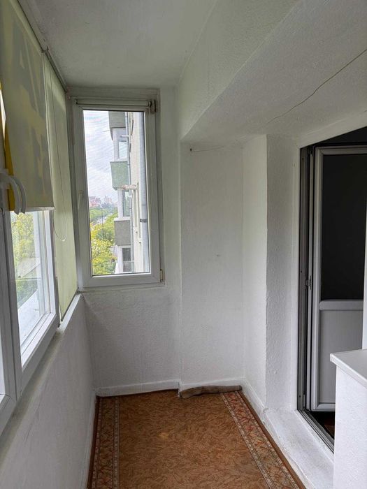 apartament 3 camere A.Muresanu langa blocul Lama
