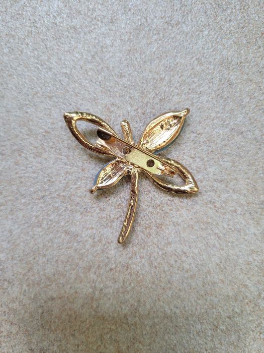 Чисто нови сребърни обеци с 2 подаръка на ТОП цена