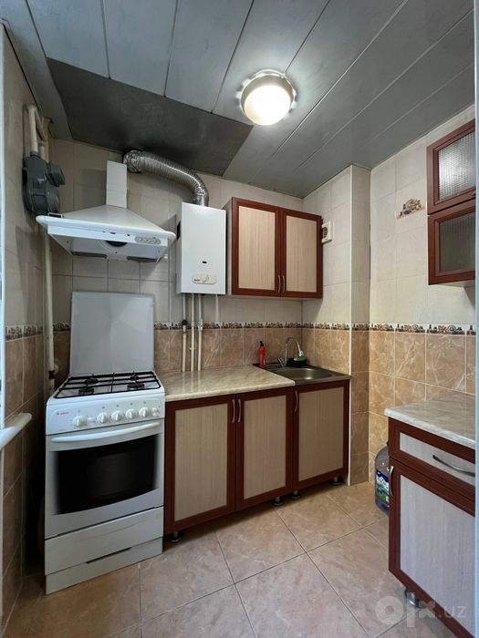 Продам 3/2/5 Новомосковская Старт стадион