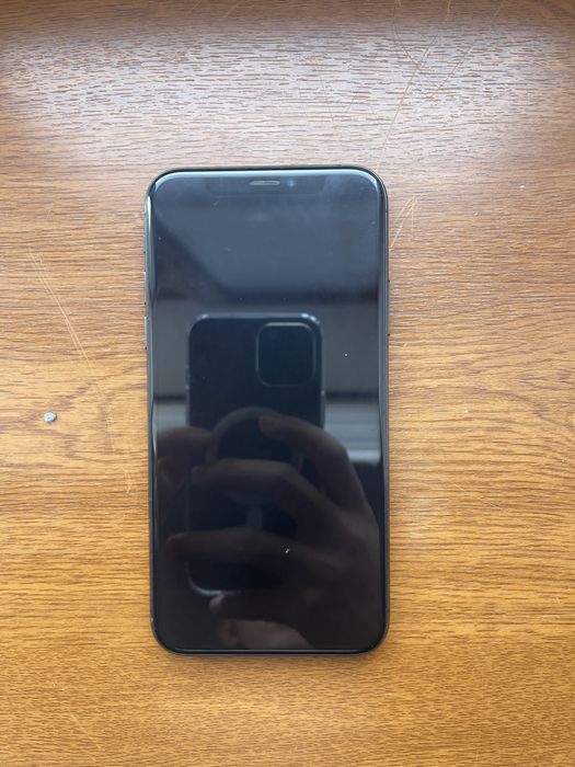 Айфон         XS