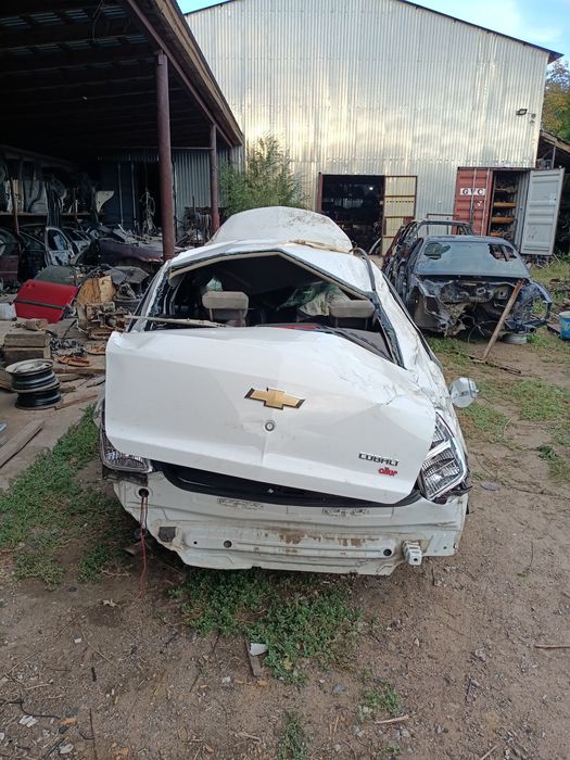 Продам запчасти на Кобальт