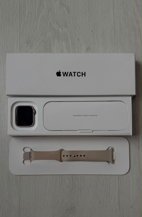 Apple Watch SE (Gen 2) 40mm Starlight Al Star