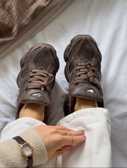 New Balance 9060 Chocolate Brown 36,37,38,39,5,40,43