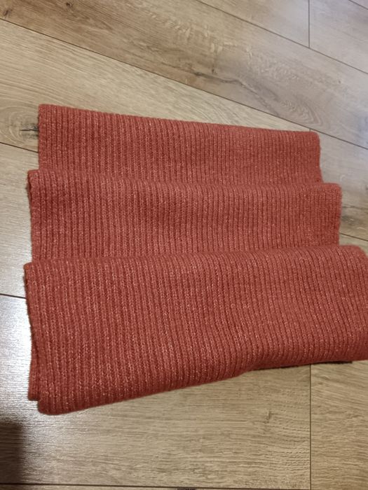 Magnuum Зимен шал яка 75 % акрил