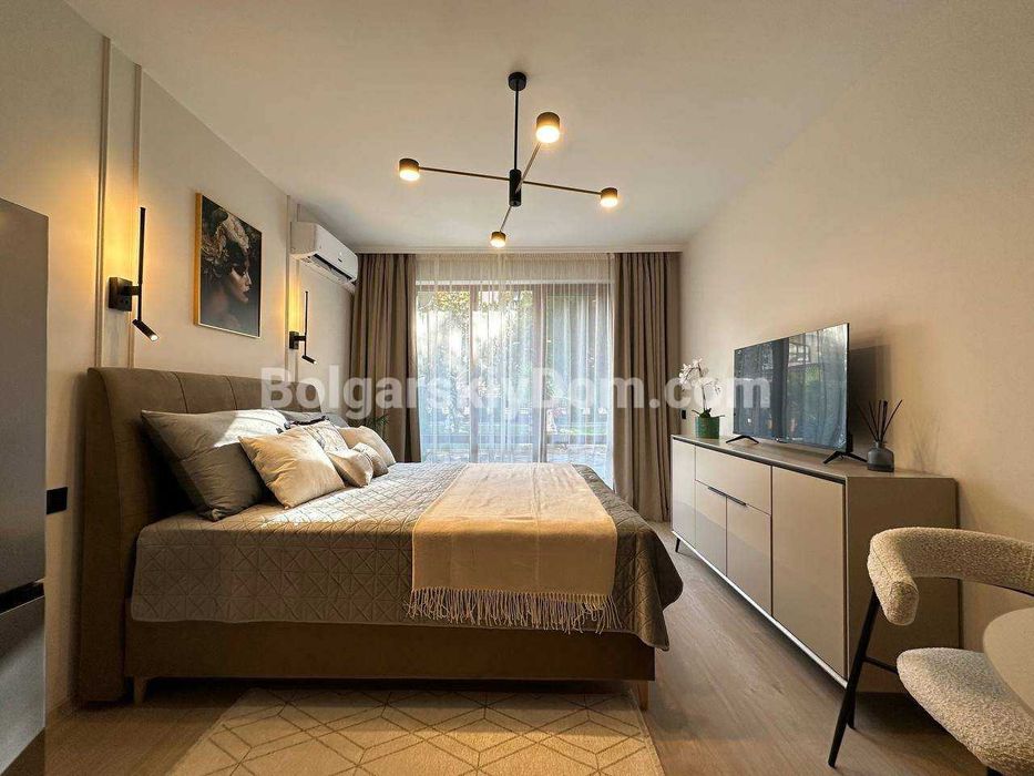 Продава се Едностаен апартамент в Свети Влас - 40 кв.м за 840 €/кв.м - Снимка #1