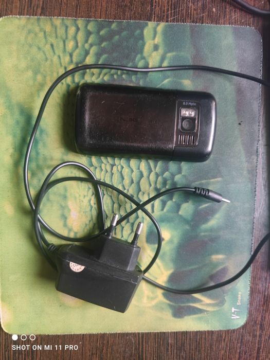 продам nokia  c6-01 в хорошем рабочем сос