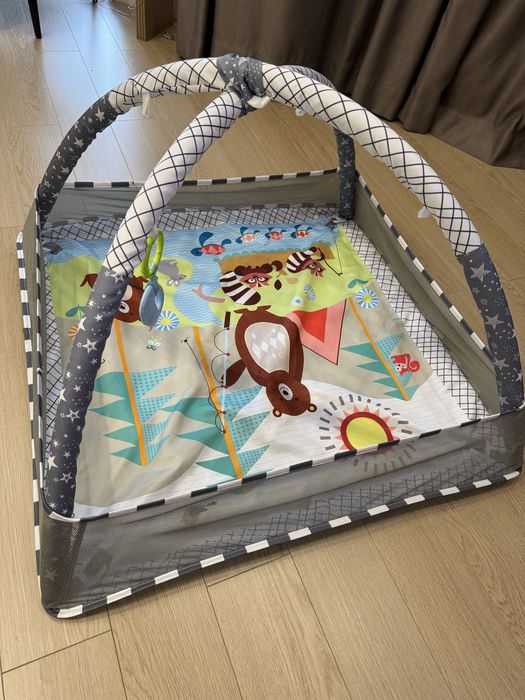 Развивающий коврик с дугами