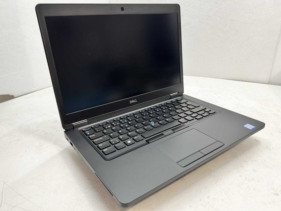 Реновиран лаптоп Dell Latitude 5490 14 FHD i3-8130U 8GB 260GB SSD гаранция