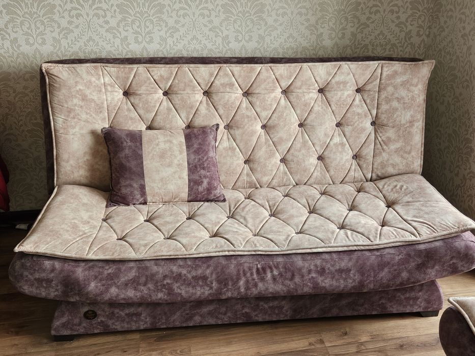 Продам диван и кресла