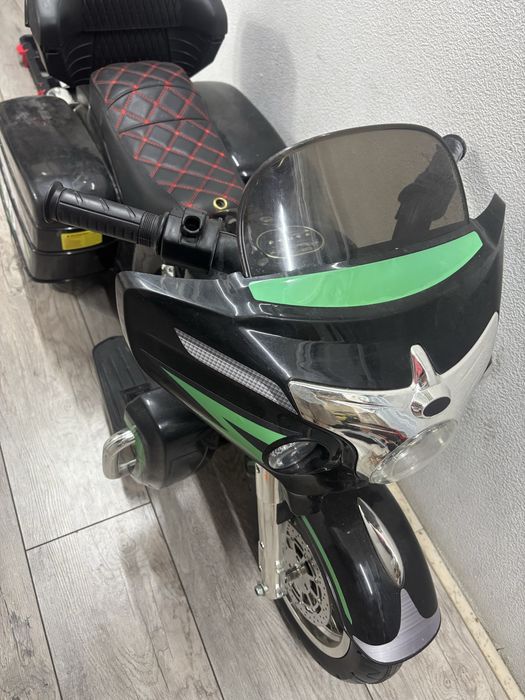 Детский электроцикл