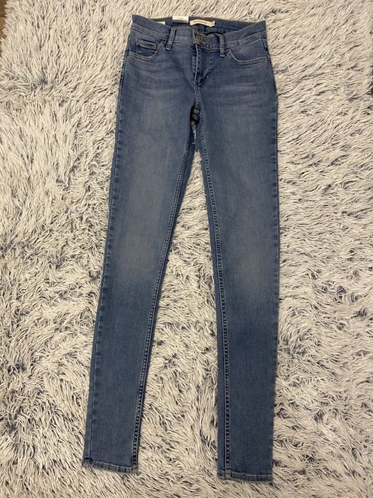 Blugi Levi’s 710 noi cu eticheta
