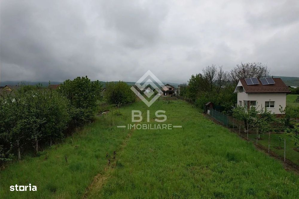 Teren Intravilan 1000 mp -   str Bistritei - Unirea