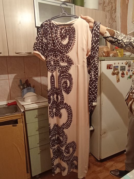 Продам женское красивое