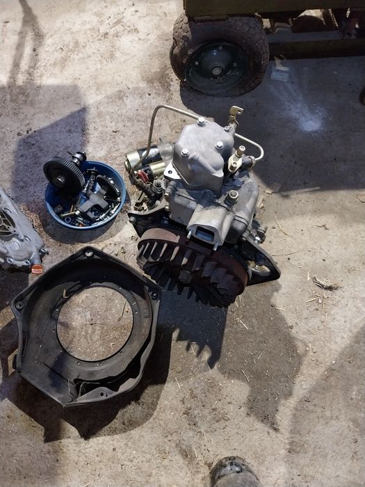 Едноцилиндров дизелов двигател за части