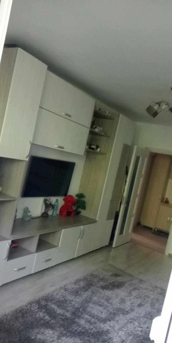 Vând apartament 2 camere Ploiești