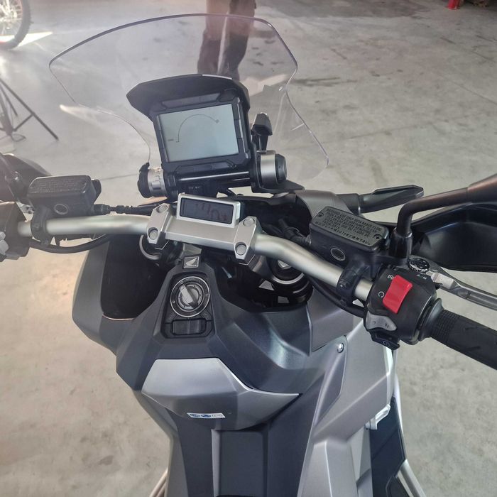 Scuter Honda X-ADV 750 ABS | H07624 | motomus.ro