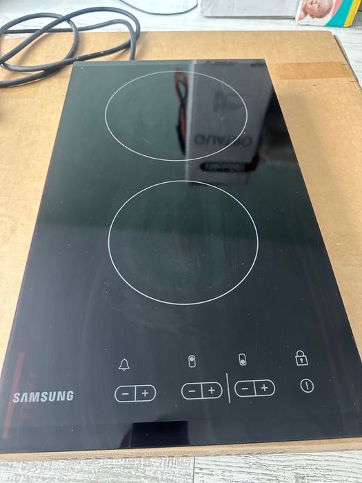 Котлон за вграждане Samsung