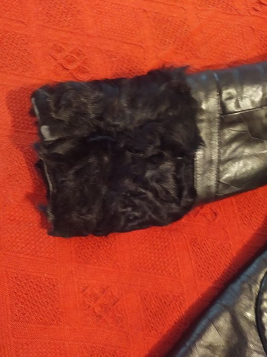 Продается дублёнка каралульча.