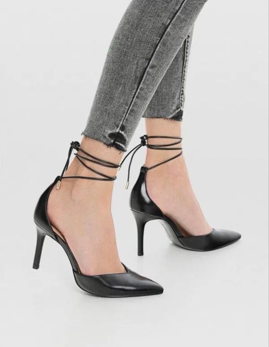 Дамски обувки на ток Stradivarius