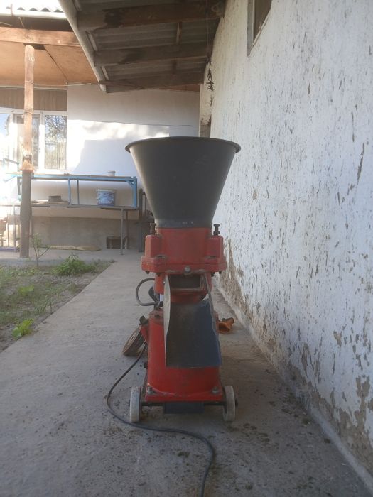 Гранулятор д160.