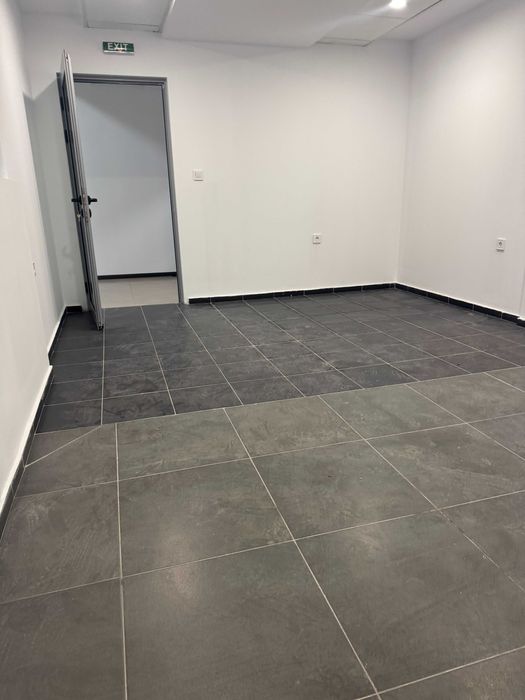 Дава се под наем Офис в Велико Търново, Център - 195 кв.м за 1020 € - Снимка #6