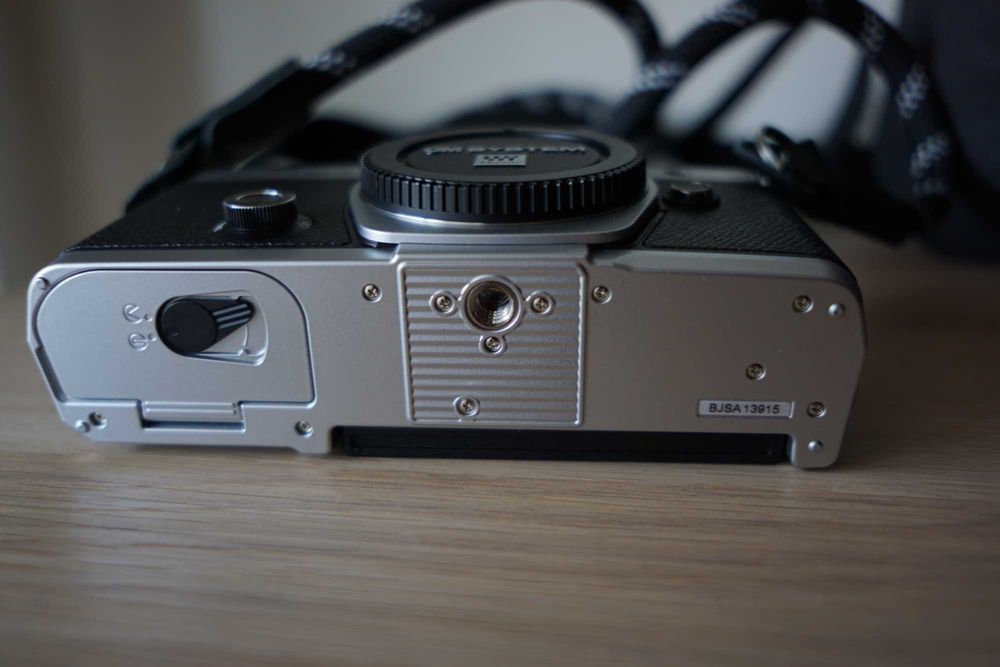 OM System OM-3 + Leica 25mm f/1.4 + Lumix 14-140mm (нов - гаранция)