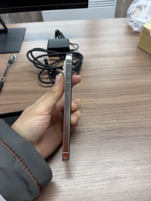 Iphone 15 pro 256 gb