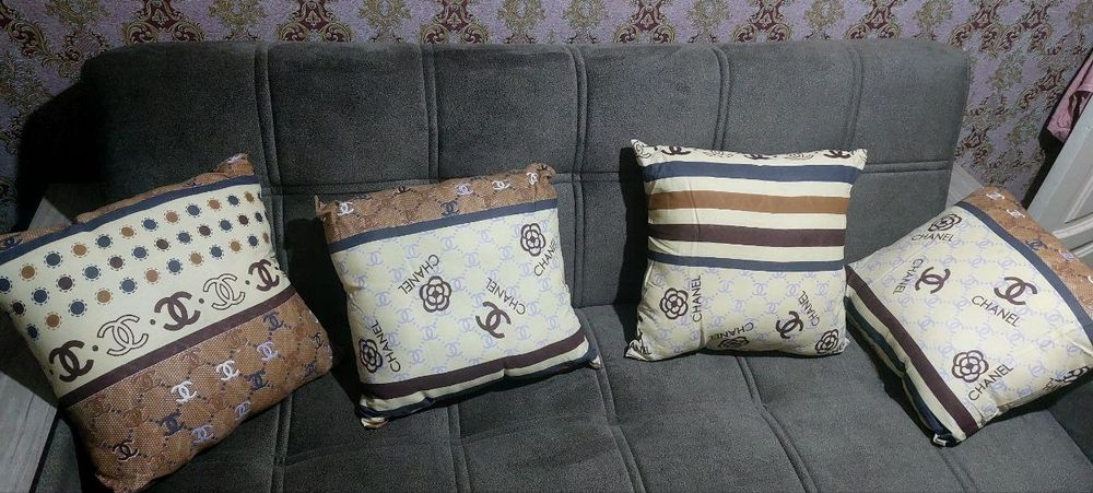 Подушки диванные  синтефоновые: 25 000 so’m