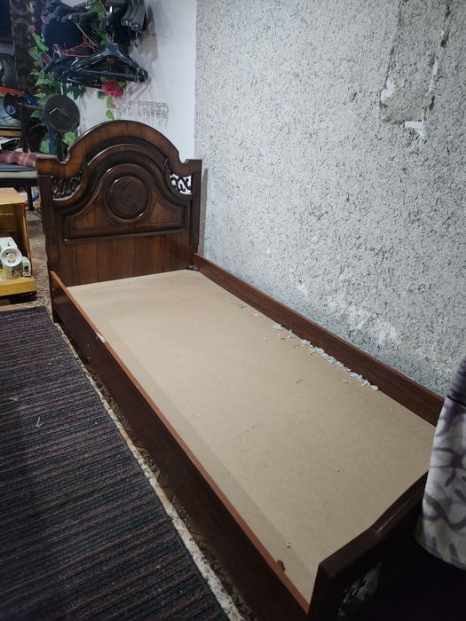 продам кровать односпальное