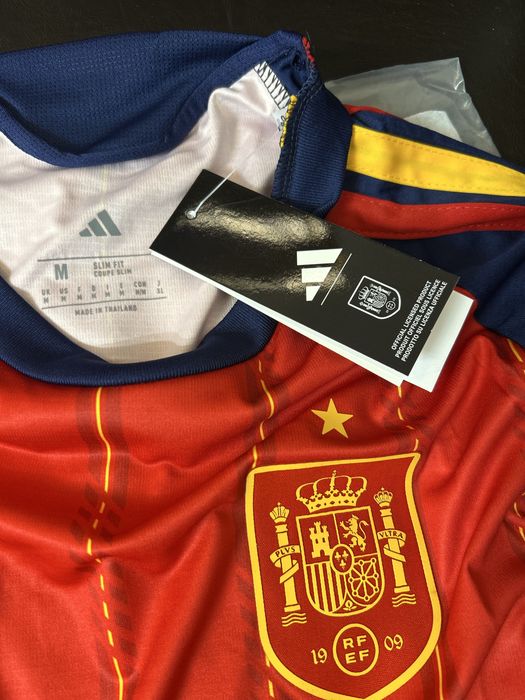 Tricouri de fotbal- Soccer Jerseys