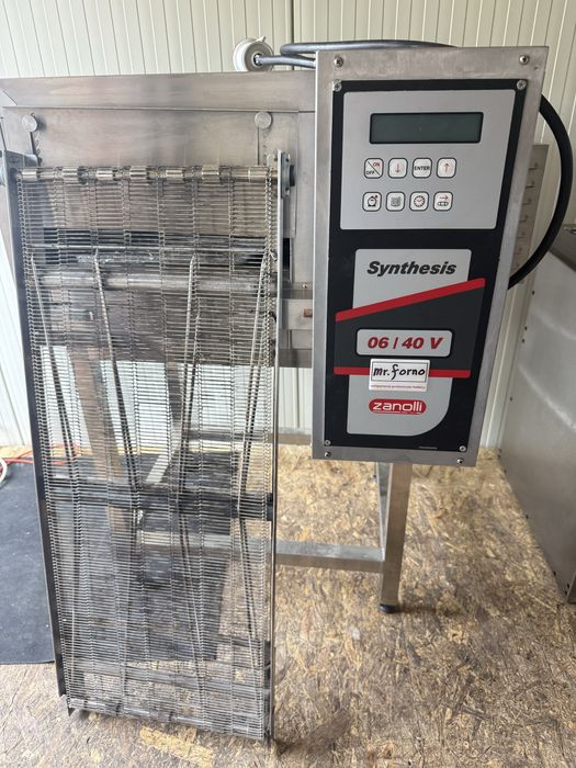 Cuptor covrigi/pizza Zanolli 06/40 cu suport , 380 v, an 2024