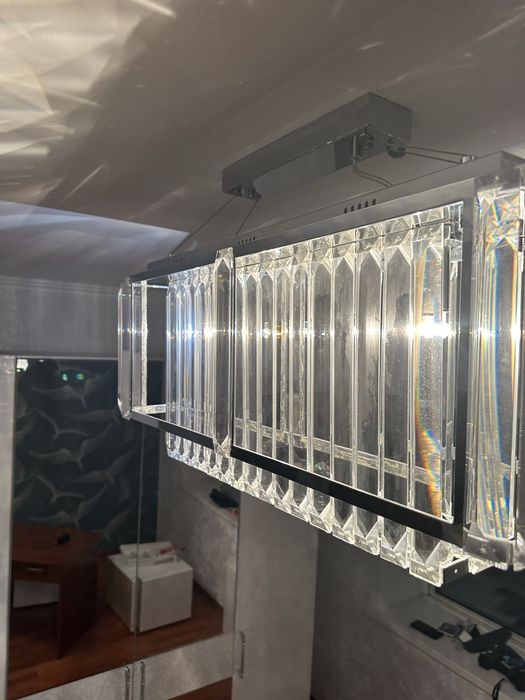 Люстра хрустальный