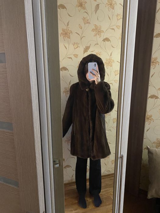 Продам шубу натуральная