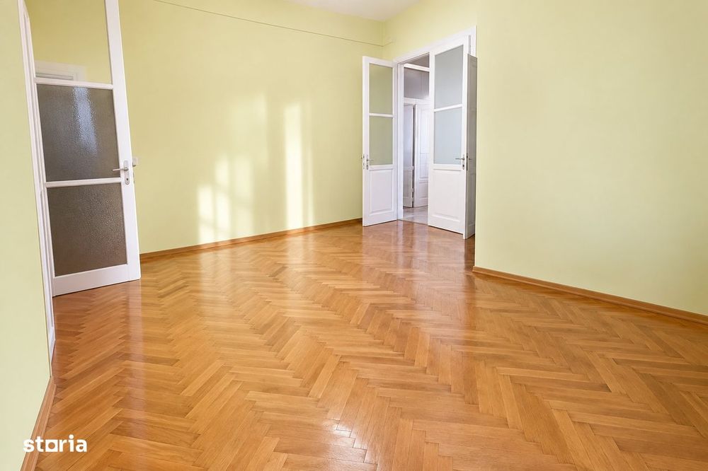 Apartament cu 3 camere la etajul 1, 73mp, langa Palatul Prefecturii — fotografia 3